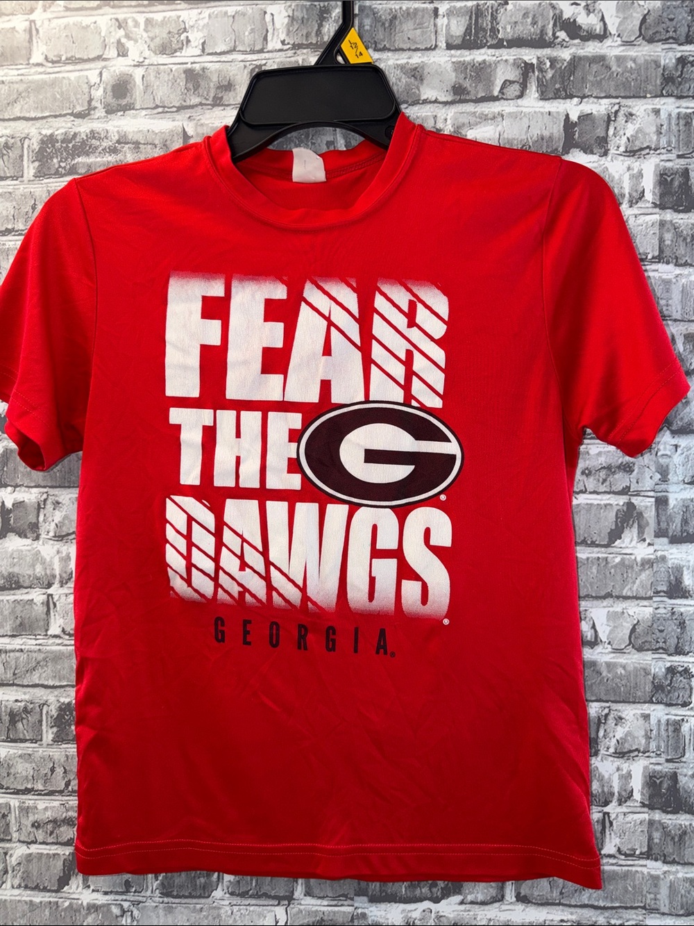 Gildan Red Graphic 'Fear the Dawgs' Tee with White Print